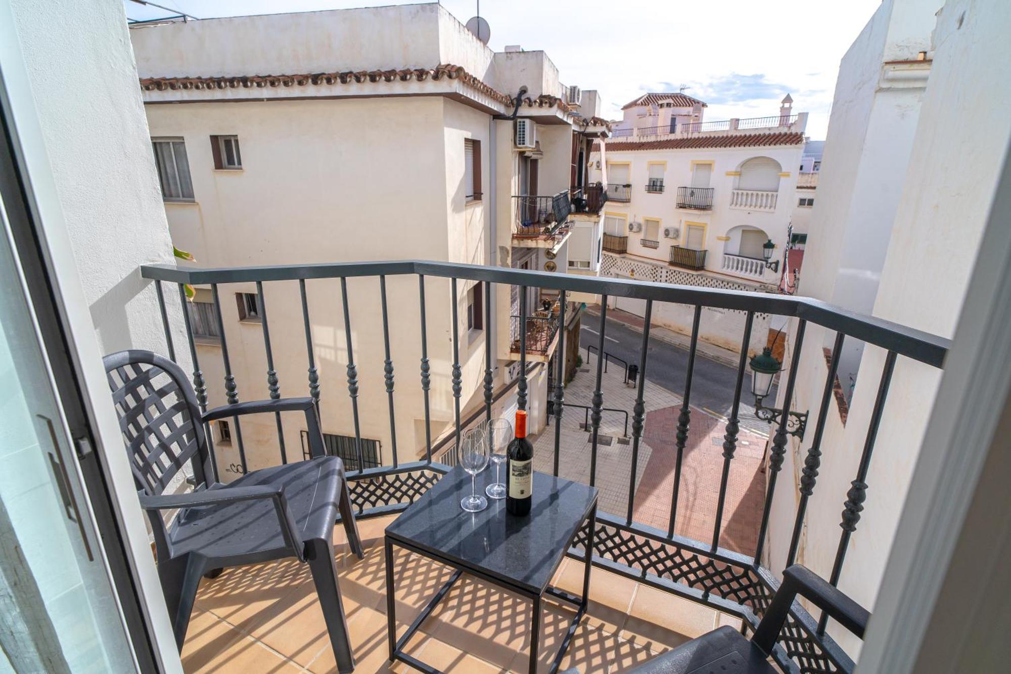 Apartamento Steffi - Centro De Нерха Экстерьер фото